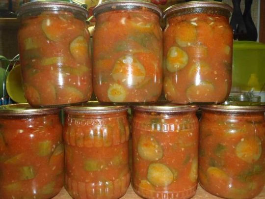 Кабачки з сацебелі: як приготувати пікантну закуску на зиму