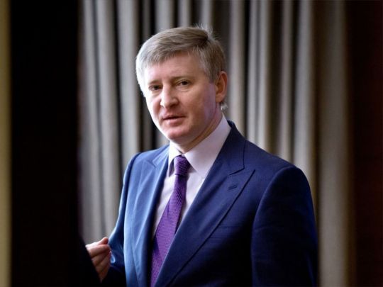 «Що б зараз не зробив Ахметов — він лишається у виграші»: нардеп про вихід олігарха з медіа-бізнесу