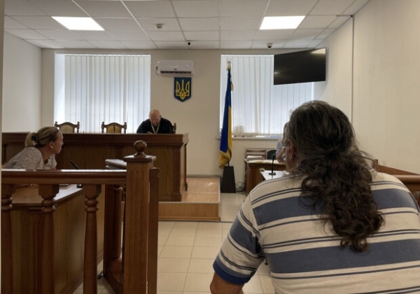 35 тысяч заметок в "Одноклассниках": в Одессе судят экс-полицейского, который звал Путина в Украину