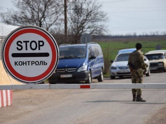 «Вимагайте письмову відмову»: що робити, коли не випускають за кордон