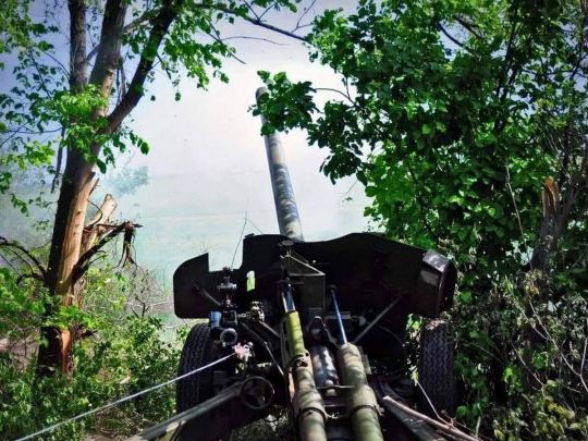 Окупанти розгорнули у Бердянську крематорій, куди переповнені вантажівки звозять убитих рашистів, — Генштаб