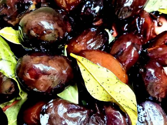 Мариновані сливи: простий рецепт смаколика