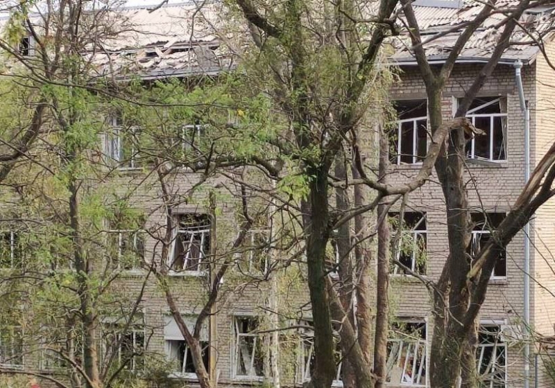 Окупанти ракетним ударом зруйнували дитячий реабілітаційний центр у Запоріжжі, — голова ОВА (фото)
