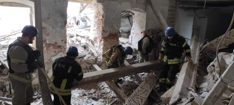 Під завалами на території Святогірської лаври знайшли ще одного загиблого — ДСНС (фото)