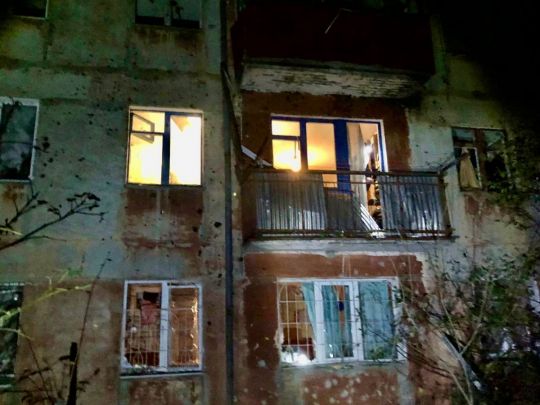 Ракетами, снарядами, дронами: рашисти завдали масованого удару по Марганцю, є жертви (фото)