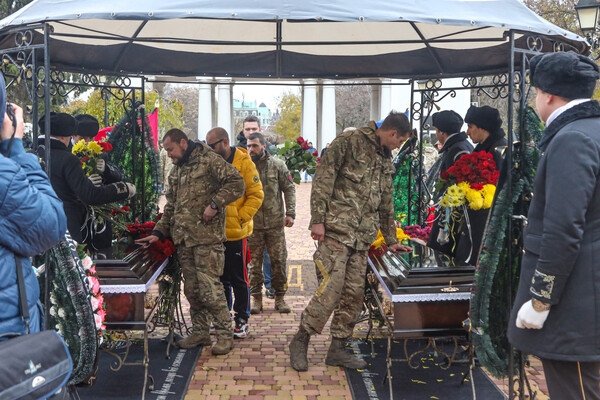 В Одессе простились с двумя погибшим защитниками 