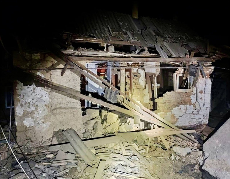 Ворог випустив по Нікополю близько 40 снарядів, поранено двох жінок
