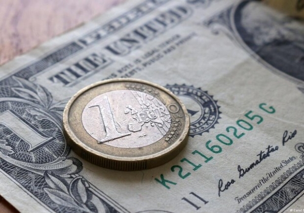 Курс валют в Украине 3 декабря 2022 года: сколько стоит доллар и евро