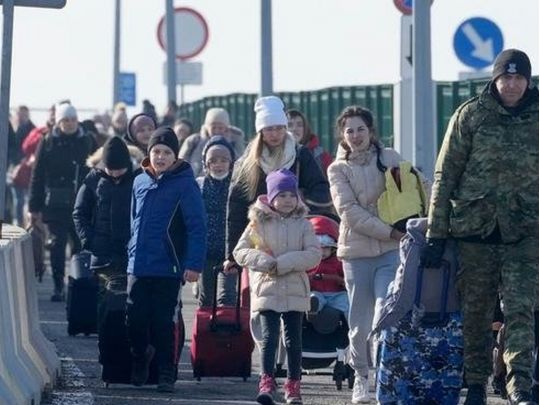 Як біженцям повернутись в Україну без паспорта: де потрібні візи