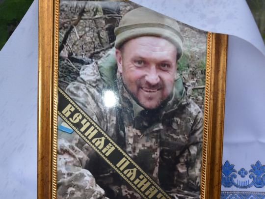 «Він був найкращим у світі татом, дядьком і братом. За що?!»: герой загинув під Бахмутом
