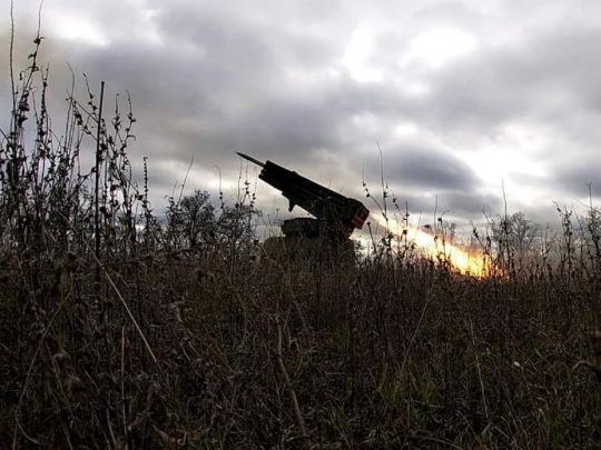 ЗСУ збили ворожий гелікоптер біля Куп’янська, а окупанти підпалили училище, щоб звинуватити Сили оборони України, — Генштаб