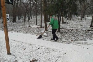В Одессе и области идет снег: какая ситуация на дорогах