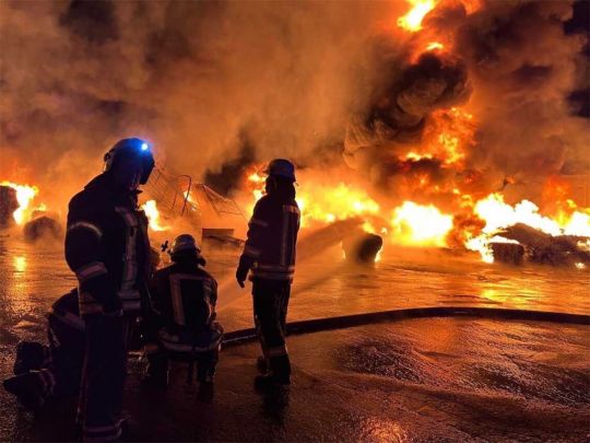 Масована ракетна атака ворога по Україні: під ударом низка областей (онлайн)