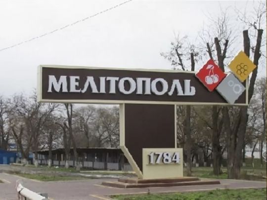 Рашистам було не до сну: на базі окупантів під Мелітополем пролунали вибухи