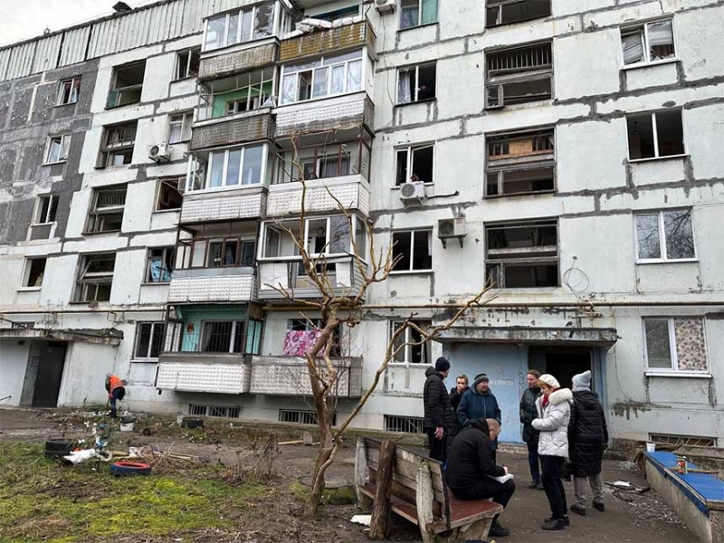 Удар ворога по Запоріжжю: пошкоджено об’єкт інфраструктури і 8 будинків, є двоє поранених