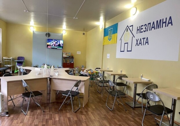 Для переселенцев в Одессе заработала "Хата Незламності"