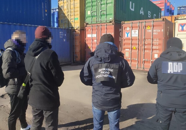 На Одесской таможне нашли еще почти 250 скрытых от растаможки контейнеров