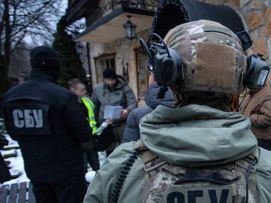 Карний злочинець і двоє росіян тероризували київських бізнесменів, видаючи себе за добробатівців