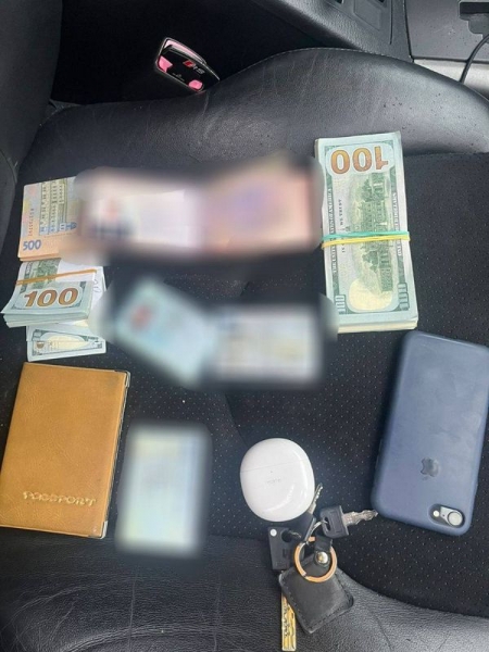 Обіцяли підприємцям «не створювати штучних перешкод»: СБУ викрила корупційні схеми на митницях в двох областях