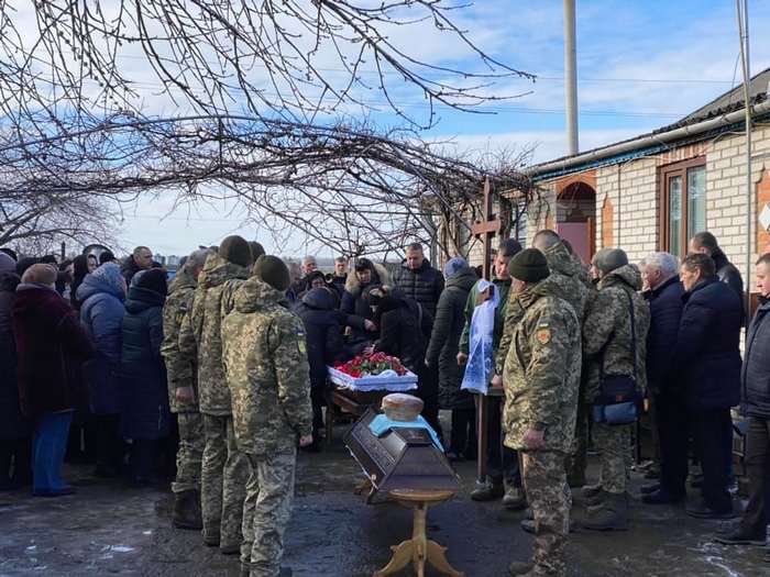 Прослужив лише кілька місяців: ворожий обстріл обірвав життя українського захисника