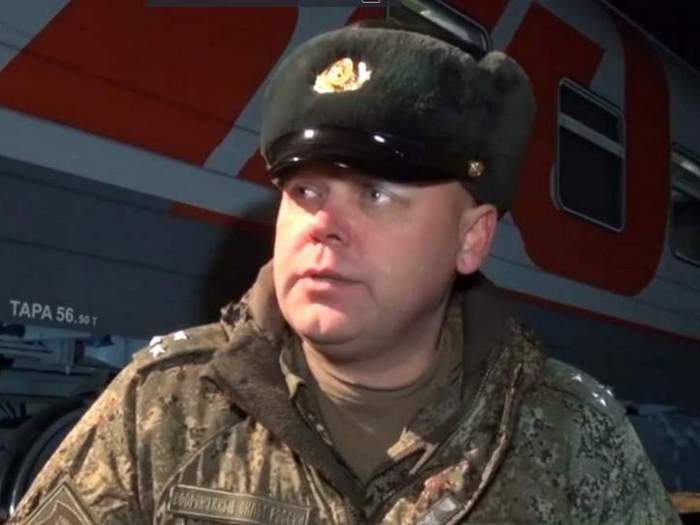«Ти одружений? Зараз ми з тебе зробимо дівчинку шваброю і відправимо відео твоїй дружині»