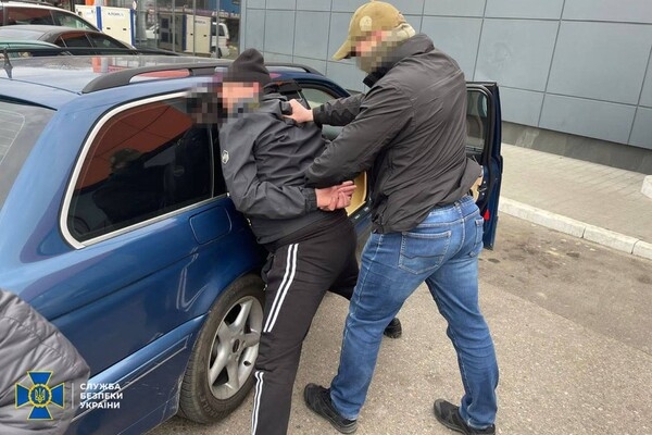В Одессе мошенник выманивал деньги у родственников погибших военных