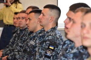 В Одессе состоялся выпуск офицеров Морской академии: выпускников поздравил Президент Украины