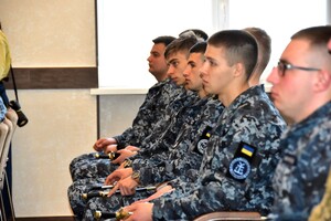В Одессе состоялся выпуск офицеров Морской академии: выпускников поздравил Президент Украины