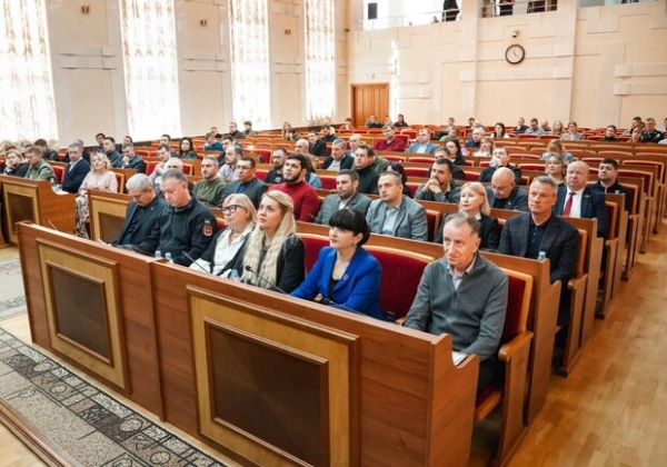 Одесский облсовет уволил двух руководителей медучреждений и лишил полномочий трех депутатов