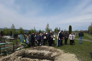 В Одесской области простились с погибшим Виталием Холодовым