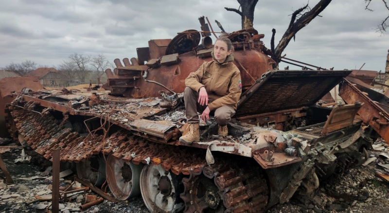 «Били струмом, залізними палицями та одягали на голову пакети»: військкор Дар’я Литовченко про роботу у звільненому Херсоні