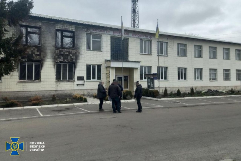 Підпалили свою пожежну частину та здавали окупантам учасників АТО: затримано зрадників із ДСНС (фото)