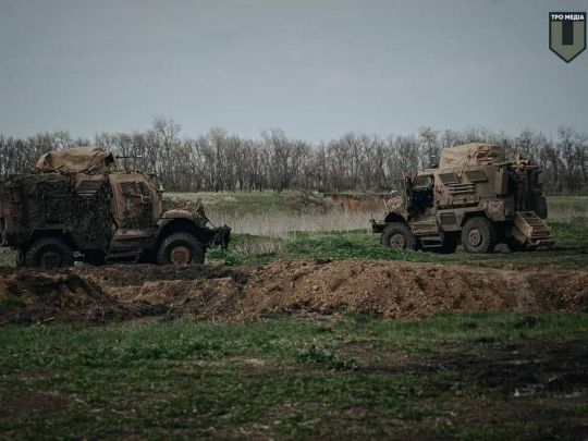 У Скадовську та Лазурному окупанти проводять масові обшуки житла українців та перевіряють мобільні телефони, — Генштаб