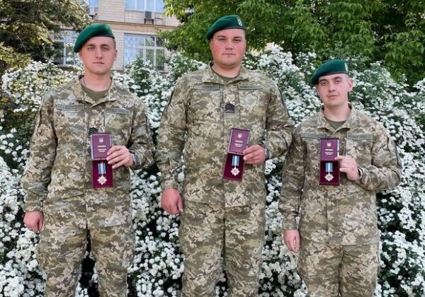 Защитникам острова Змеиный вручили государственные награды