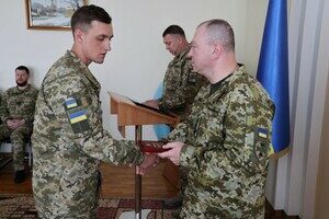 Защитникам острова Змеиный вручили государственные награды