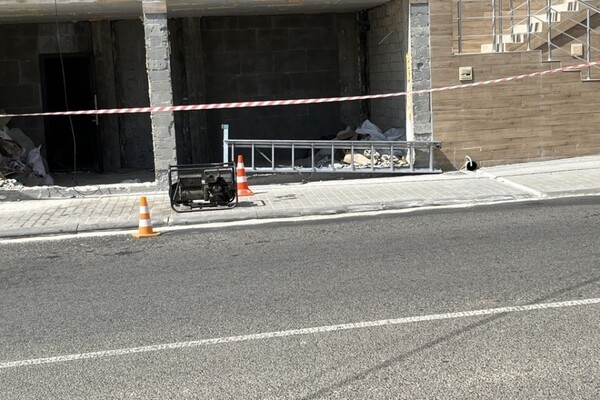 В Одессе демонтировали незаконный объект на Долгой