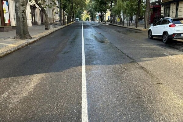 В центре Одессы обустраивают еще одну платную парковку