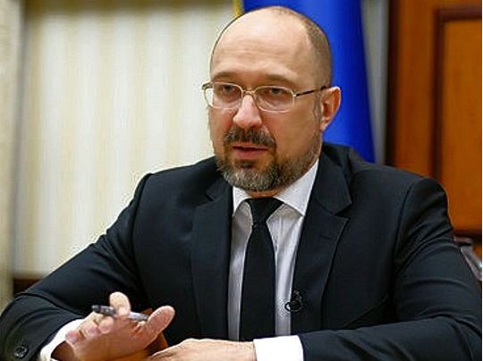Через критику в медіа «зернових переговорів» Шмигаль збирається звільнити радника міністра — журналістка