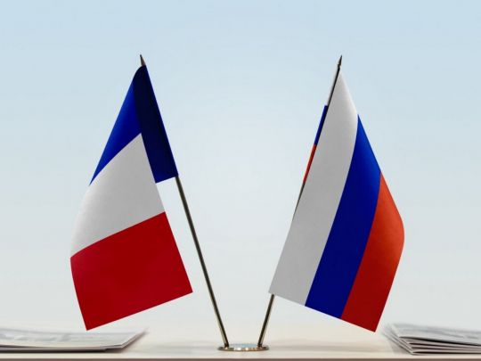 Через війну в Україні загальмувалися плани франко-російського впливу на Кавказі