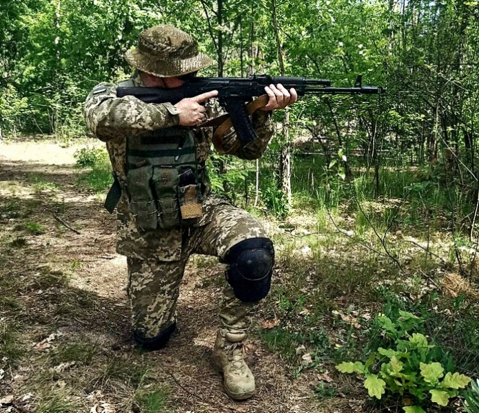 «Організм „просив“ мене відключитися, та я розумів, що не можна»: історія війни активіста Олега Симороза