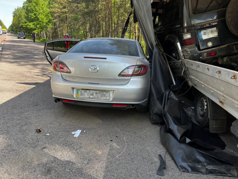 Повернувся з полону та загинув у ДТП: на Волині попрощалися із волонтером Іваном Сидоруком (фото)