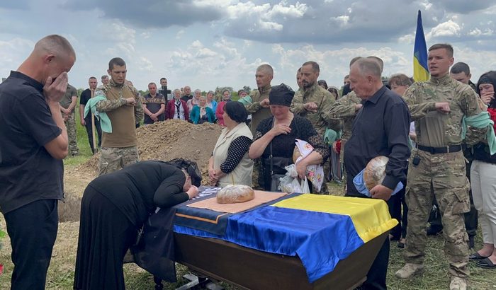 «Шкодую, що тоді не сказала: «Бережіть себе і нехай Бог береже»: під Бахмутом загинув боєць «Азову»