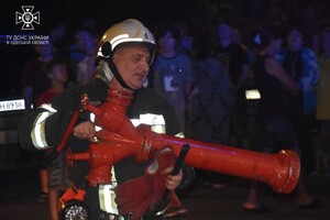 Страшный пожар: на Героев обороны Одессы горела квартира