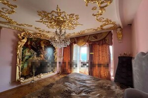 В золоте и с бронированными окнами: в Одессе продают пентхаус за 1,4 миллионов долларов