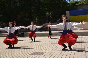 В Одессе проходит фестиваль "Планета счастливых детей".