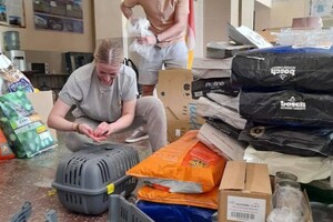 Одесская область продолжают помогать Херсонской: передали лодки и воду