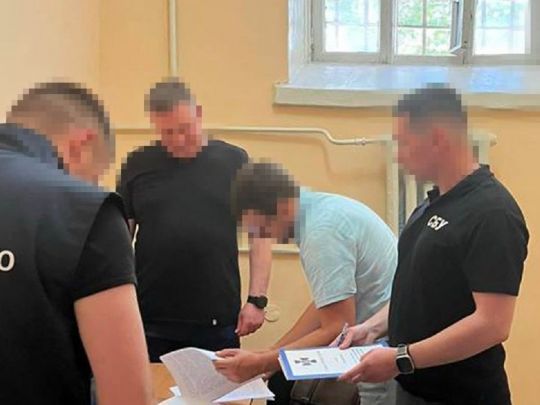 Ексчиновники Міноборони «наварили» 100 млн гривень на закупівлю для ЗСУ марних бронежилетів, — СБУ