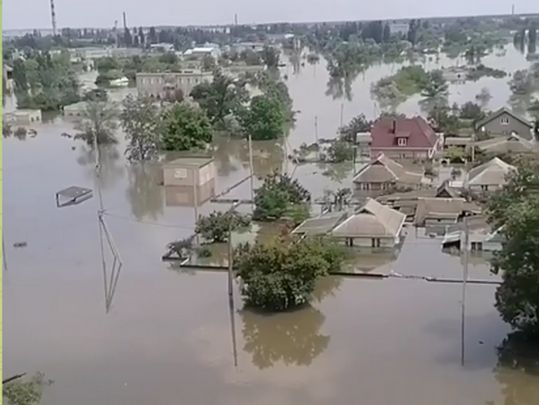 Евакуюючись із затопленої Каховки, окупанти використовували місцеве населення як живий щит, — Генштаб ЗСУ