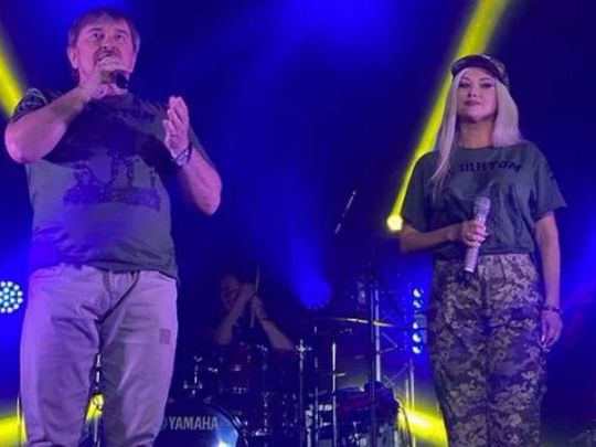Катерина Бужинська та Михайло Грицкан передали мільйон гривень на потреби ЗСУ