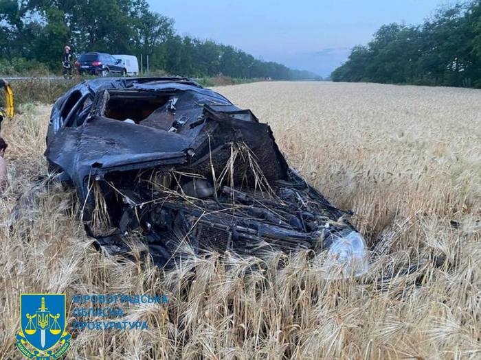 Троє випускниць загинули, четверо травмовані в моторошному ДТП: за кермом «мерседеса» був сержант поліції